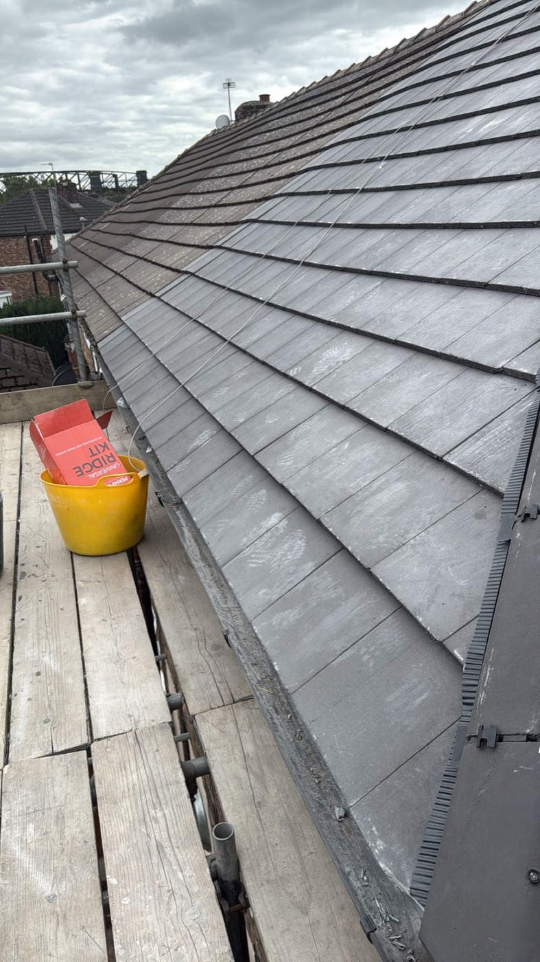 Finished slate hip with dry-fix hip and ridge